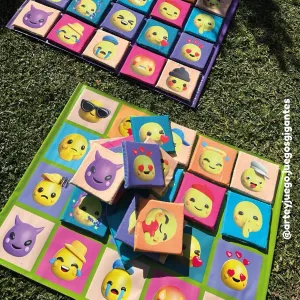 Juego Emojis: vista principal del juego